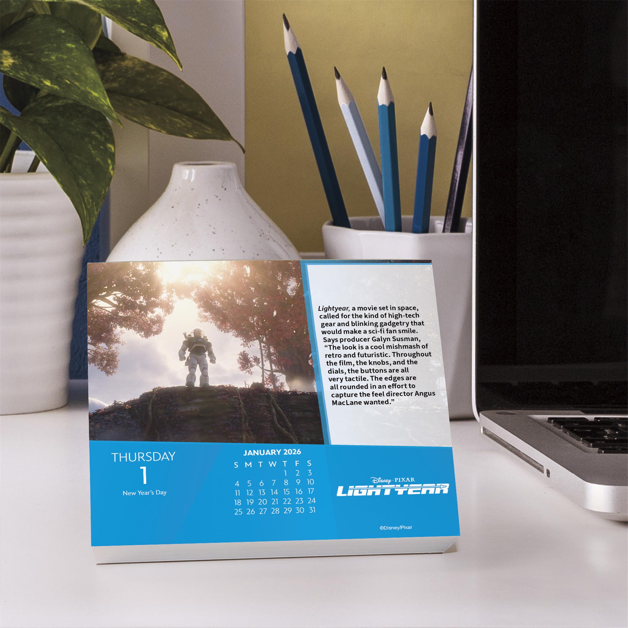 Calendrier Disney Pixar 2026 en boîte - Disponible uniquement en ligne