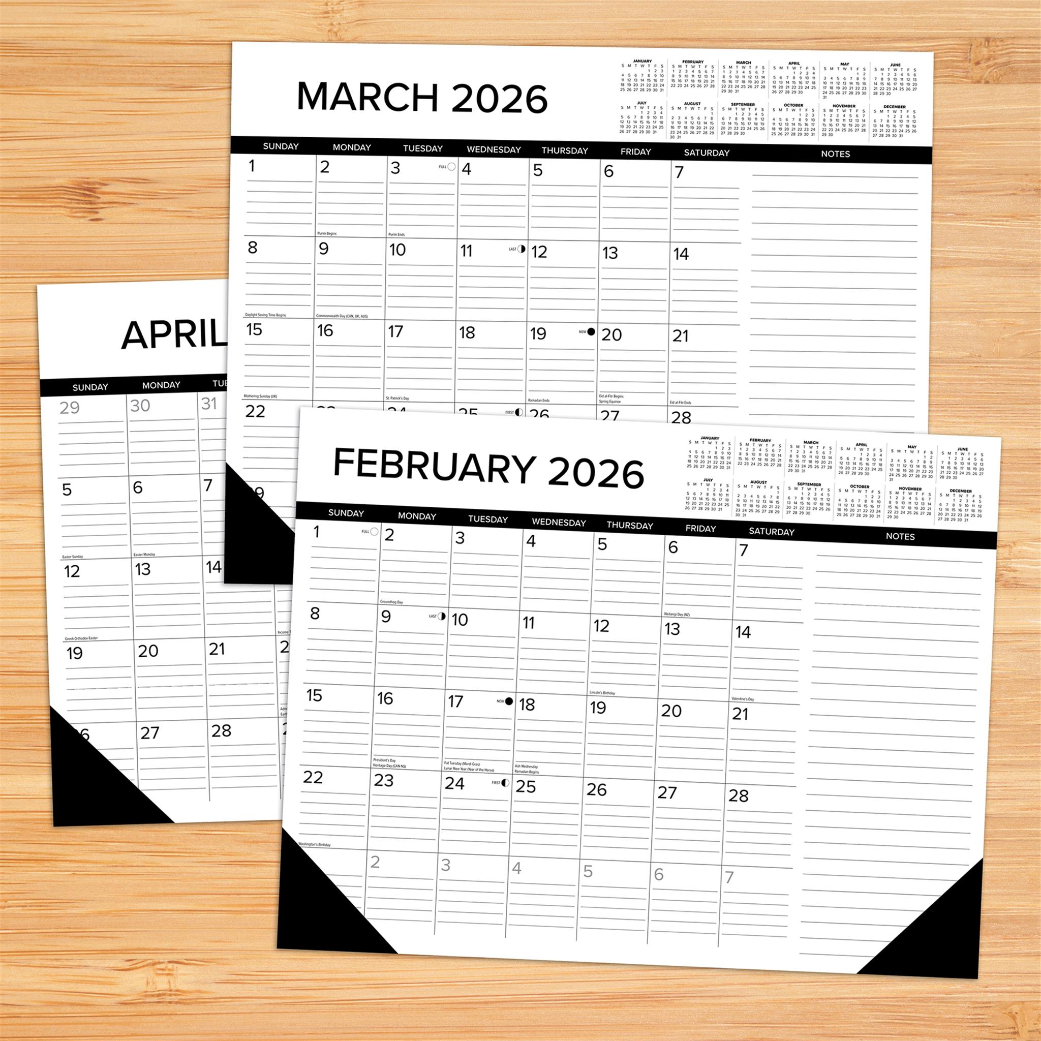 Sous-main calendrier noir et blanc 2026
