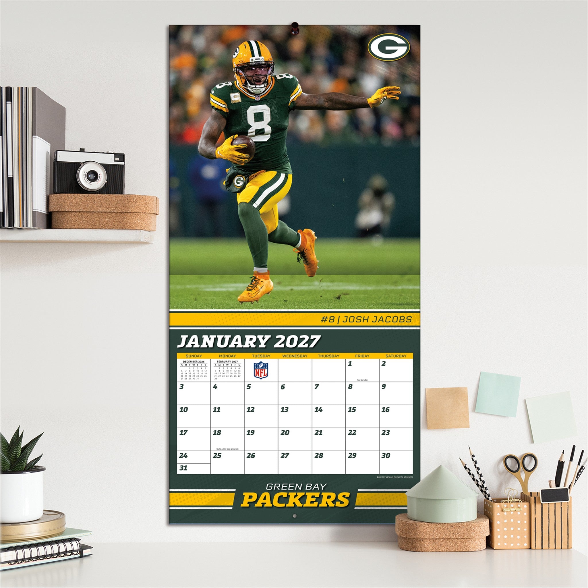 NFL Green Bay Packers 2027 Wall Calendar