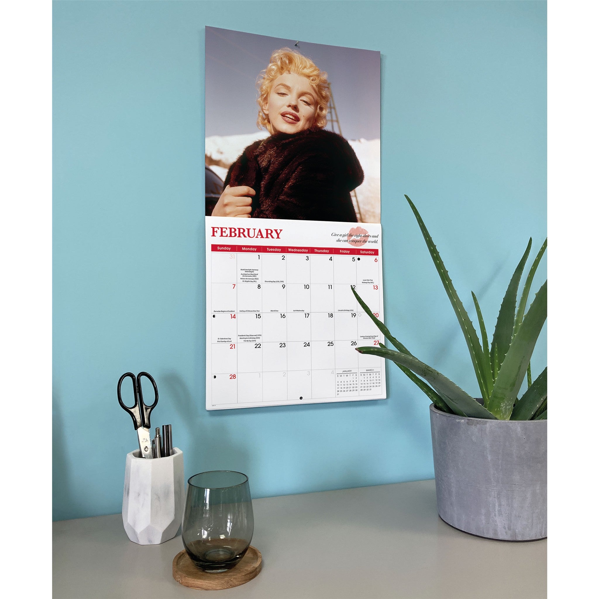 Marilyn Monroe 2027 Wall Calendar