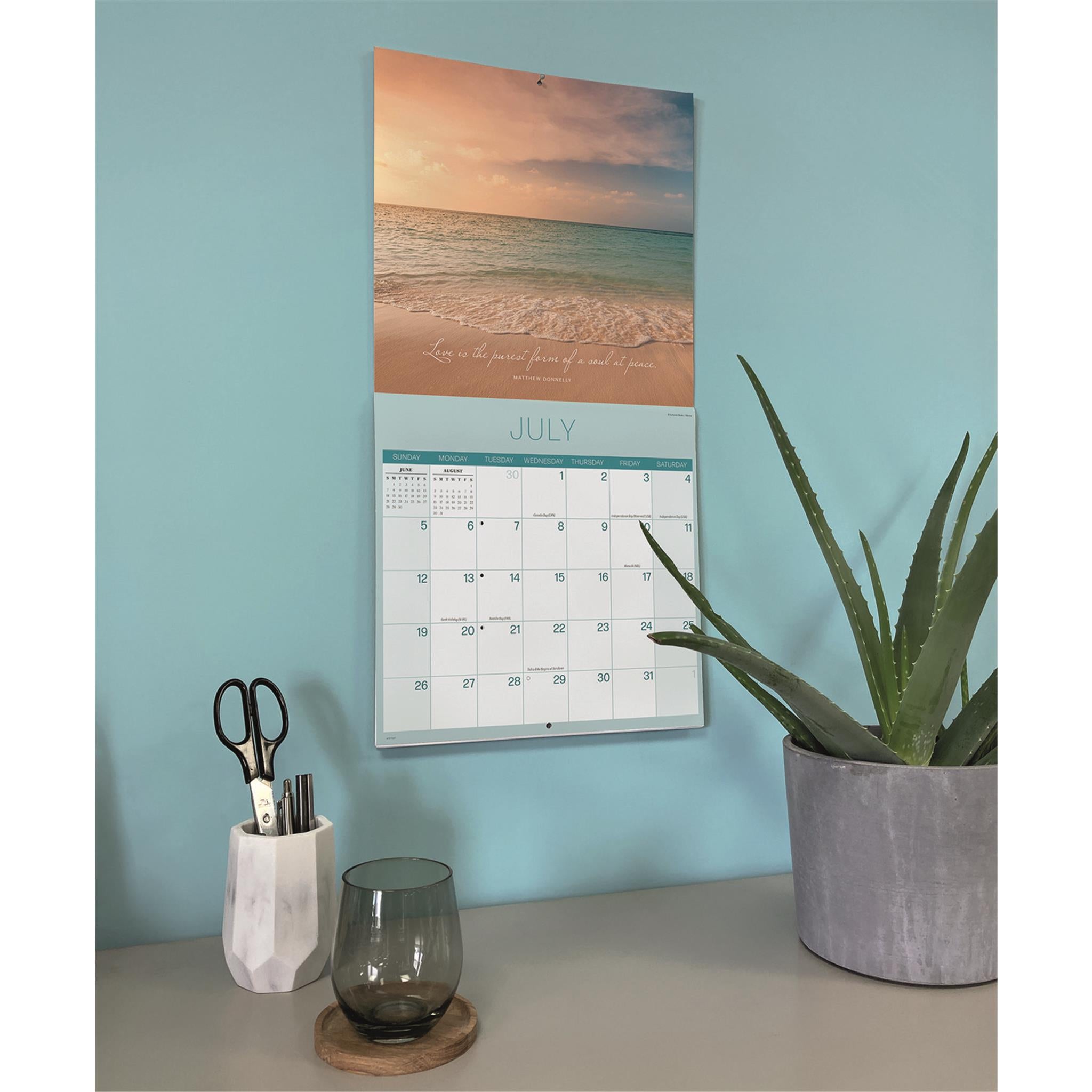 Calendrier mural multilingue Tranquillité 2026