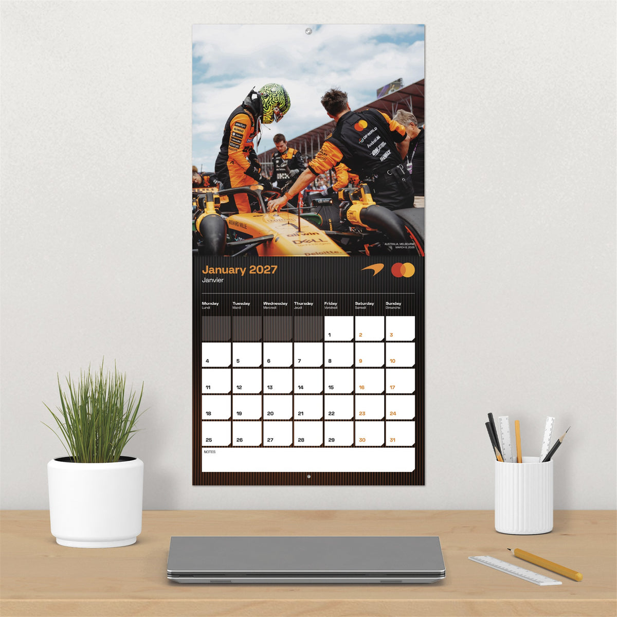 Calendrier mural McLaren Racing 2027 - Disponible en ligne uniquement