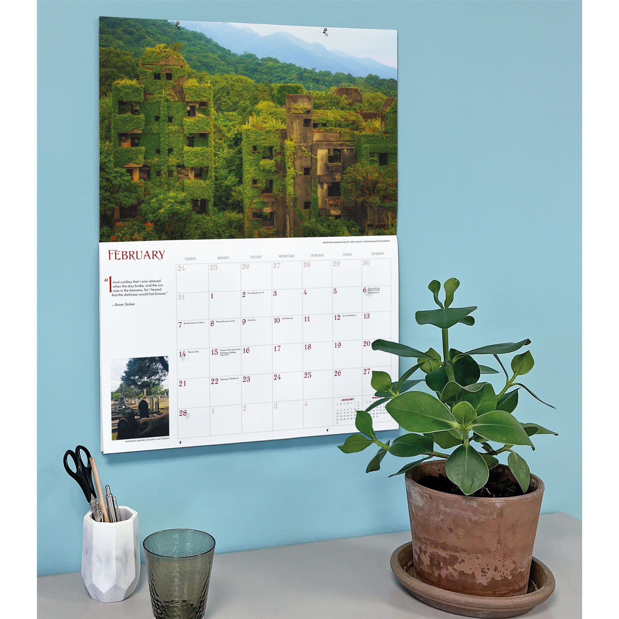 Calendrier mural Esprits 2027